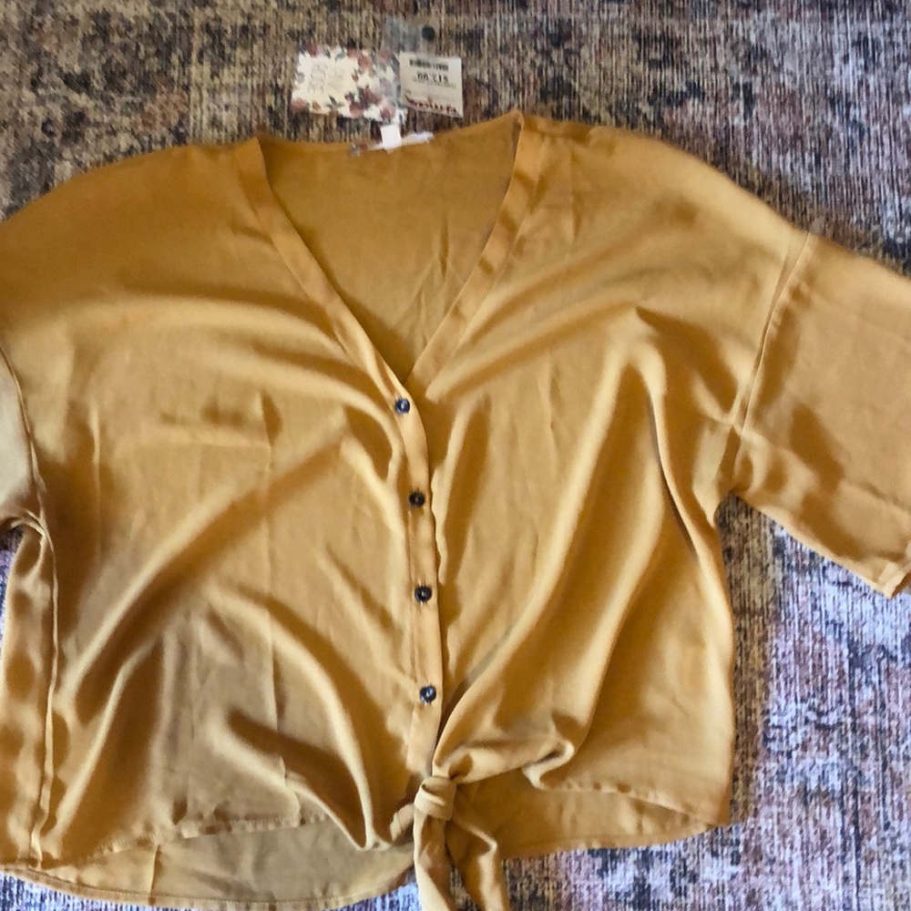 Mustard crop blouse